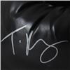 Image 2 : Everlast Professional Boxing Glove (Black), Autographed by Heavy Weight Champion of the World Tyson 