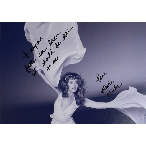 Autograph Signed  Stevie Nicks Photo