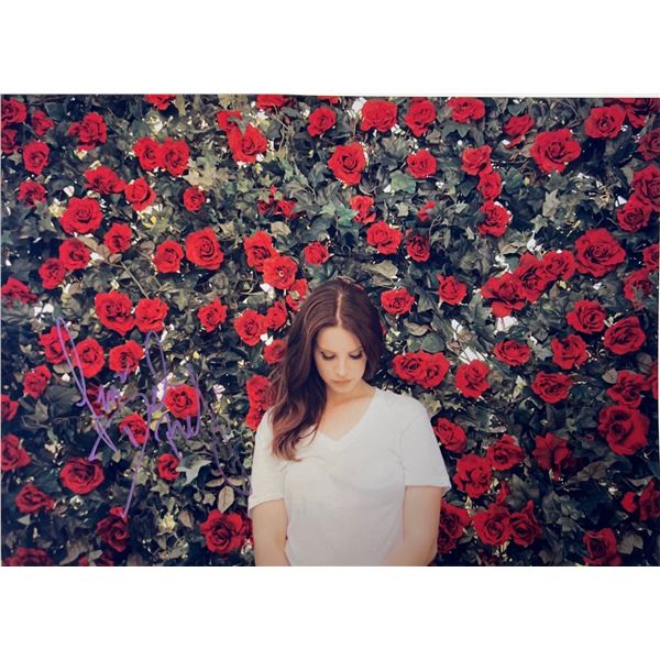 Autograph Signed Lana Del Rey Photo