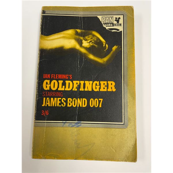Autograph Signed Sean Connery Vintage James Bond Goldfinger Novel