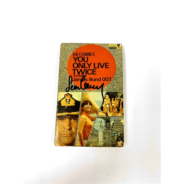 Autograph James Bond You Only Live Twice Book