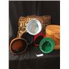 Image 4 : 2 Decorative Throw Pillows. Hat Box, 5 1920's Style Hats