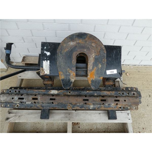 Pro Series 16000LB Sliding 5th Wheel With Rails