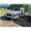 Image 2 : 1991 GMC Has Motor and Transmission