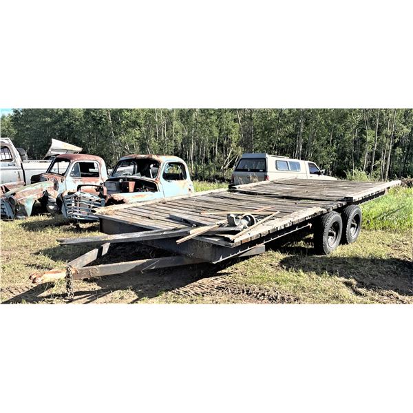 18 ft trailer with tandem axle