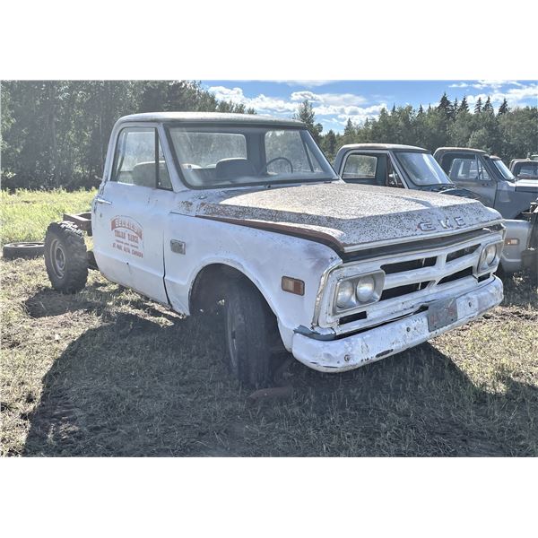 1967 GMC Short Box, 6 Cylinder, 4 Speed