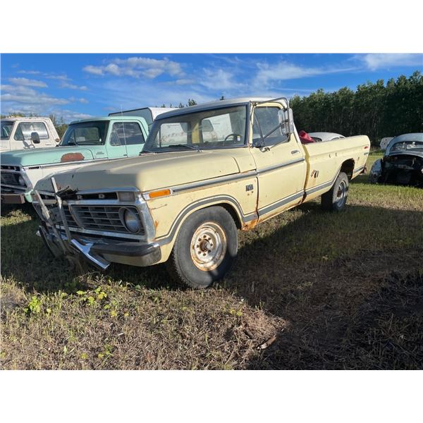 1973 Ford F250, 390 4 speed