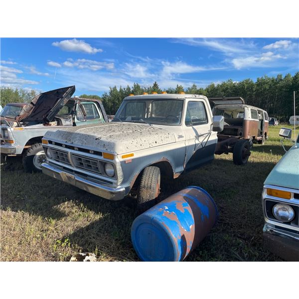 1977 Ford F350, 460 automatic dually