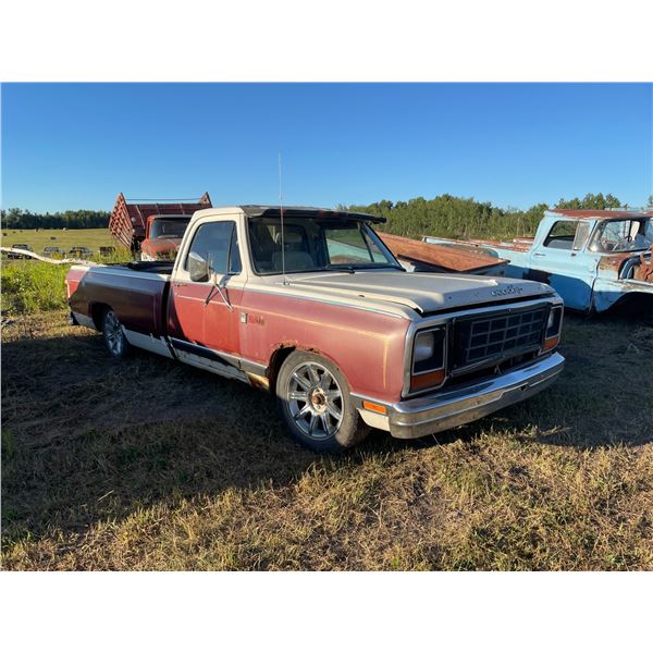 1984 Dodge Ram,  1/2 ton, low rider