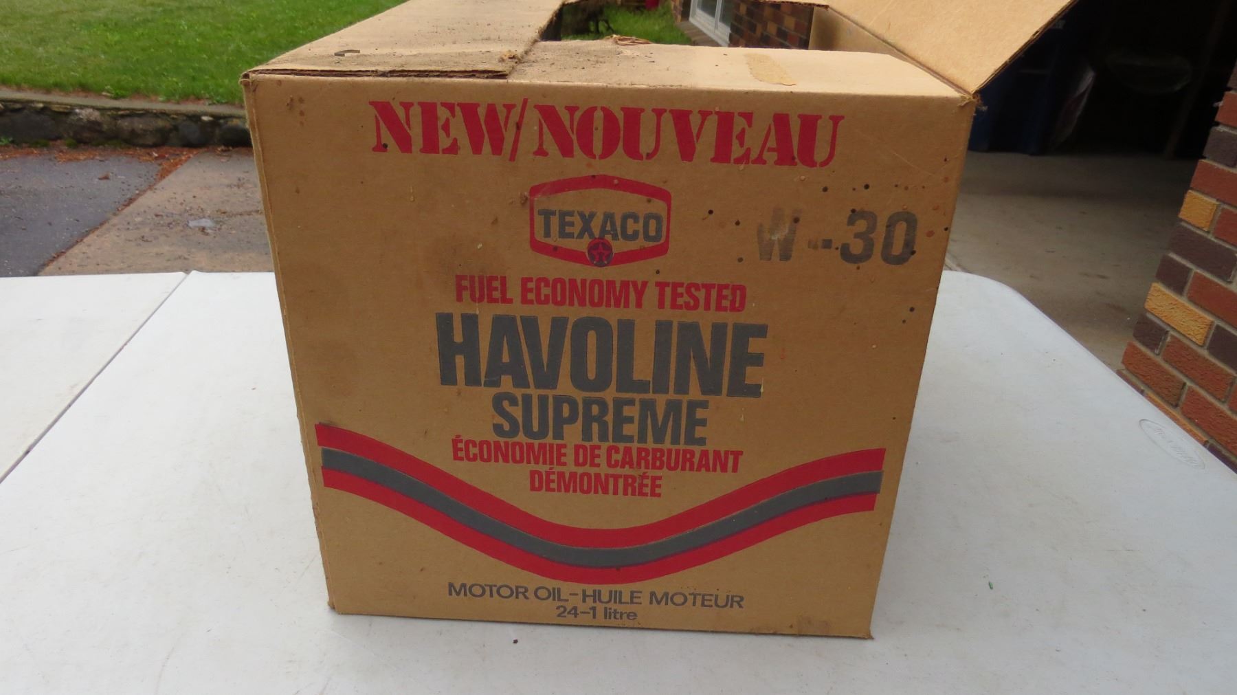 Texaco Box Texaco Havoline Supreme box with (8) new sealed 1 litre cans - 5W30 ...