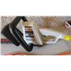 Image 2 : 24" hedge trimmer - works well
