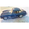 Image 2 : Mercedes benz car emblem + diecast car 1:18