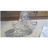 Image 5 : Crystal candy basket, dish + long 66" cloth