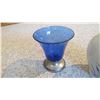 Image 2 : (2) Silver based blue vases, small vase