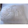 Image 3 : *Queen Size Feather Duvet