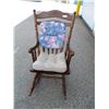 Image 1 : Wooden rocking chair (Monarch)