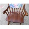 Image 2 : Wooden rocking chair (Monarch)