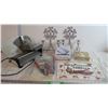 Image 1 : Waring Pro Food slicer + Lobster eating mat + Candlestick wall holders