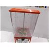 Image 3 : *Vintage gumball machine (damaged)