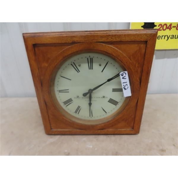 Self Winding Clock Co New York 14.5" x 14.5"