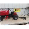 Image 1 : Ertl Pedal Tractor