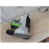 Image 3 : Earth Works 12Amp 16" Snowblower
