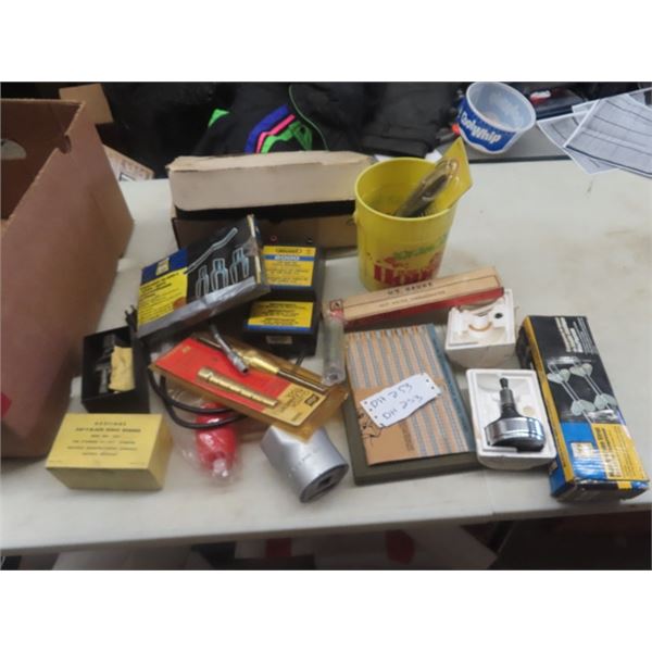 Syphon Pump, Electrical Tester, Strut Spring Compressor, Timing Light