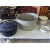 Image 1 : Galvanized Tub & 3 Enamel Pots