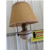 Image 6 : Hanging Aladdin Lamp with Shade
