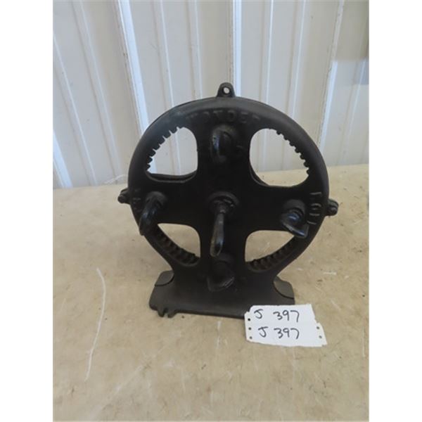 Wonder 5 Finger Rope Maker - McSherry Auction Service Ltd.