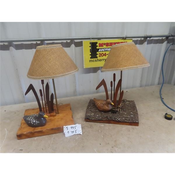 2 Cabin Table Lamps