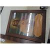 Image 3 : 2 Religious Icon Pictures; Mary 19" x 23" , Jesus 19" x 14"
