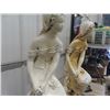 Image 4 : 2 Chalkware Statues