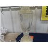 Image 4 : 3 Crystal Lamps