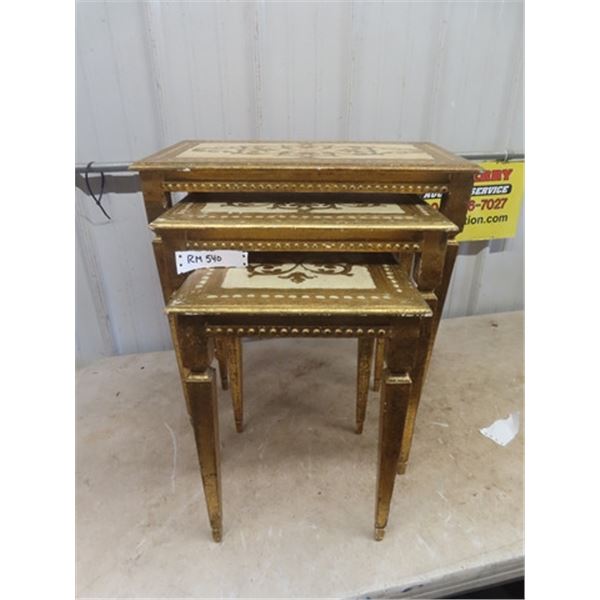 3 Wooden Nesting Tables