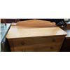Image 1 : 4 Drawer Dresser 44" t x 40" w x 20"