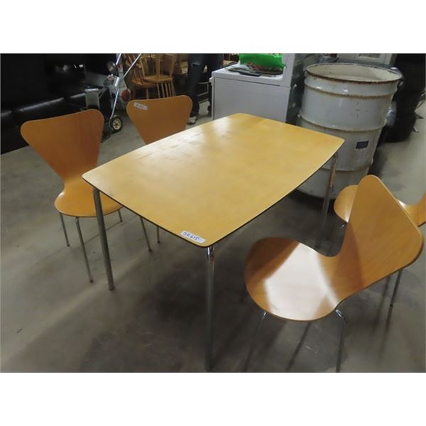 Mid Century Italian Style Table 31" x 48" & 4 Chairs