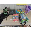 Image 1 : 3 Games, Witch Display, Unicorn, Bag