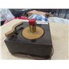 Image 4 : RCA Victor Mini Record Player