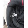 Image 6 : 1 Polaris Jacket, 1 Tournament JAcket Sz 3xl & New Face JAcket & Pants Sz Med