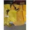 Image 3 : 2 Rain Suits, 2 Coveralls, Gloves