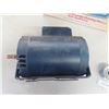 Image 4 : Leeson 1 HP Electric Motor in Box