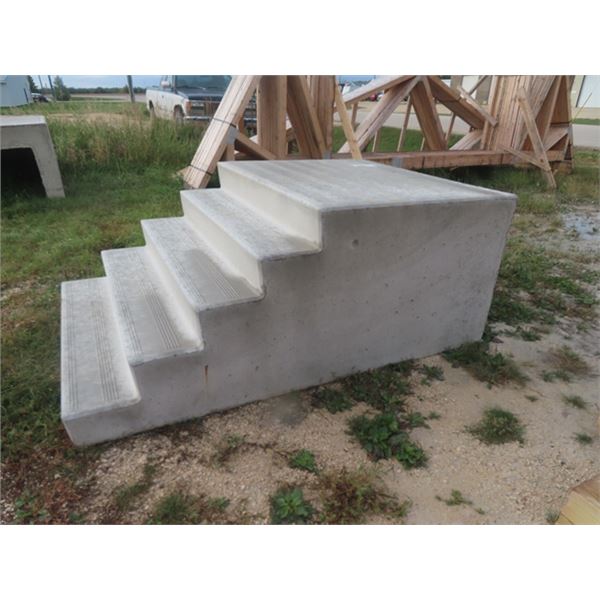 Concrete Steps 58" w x 36" H