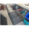 Image 4 : 3 Large Dog Kennels - 30" x 33" x 48"
