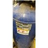 Image 3 : Campbell Hausfeld 5 HP 26 Gal Air Compressor with Retracting Air Hose