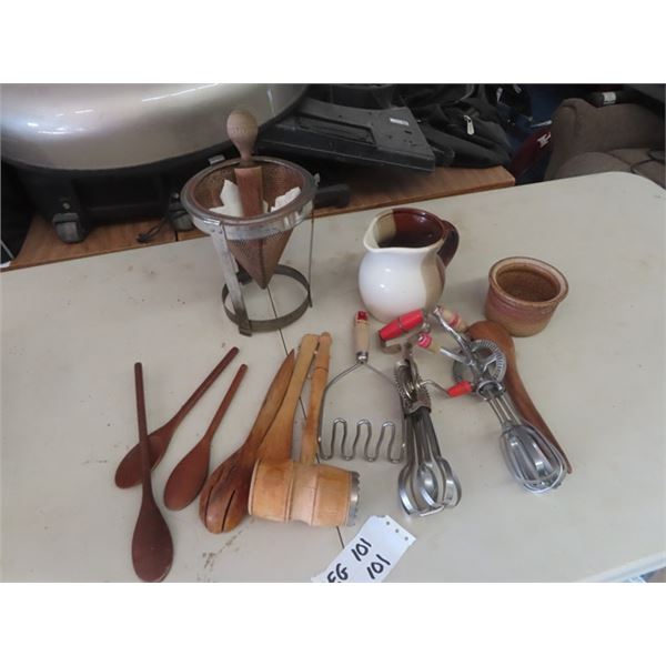 Wooden Utensils, Mixer, Juicer plus more