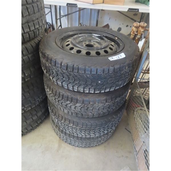 4 Winterforce Tires + Rims 185 / 65R15