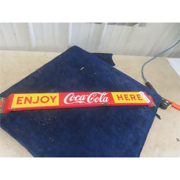 Vintage Porcelain Coke Door Bar