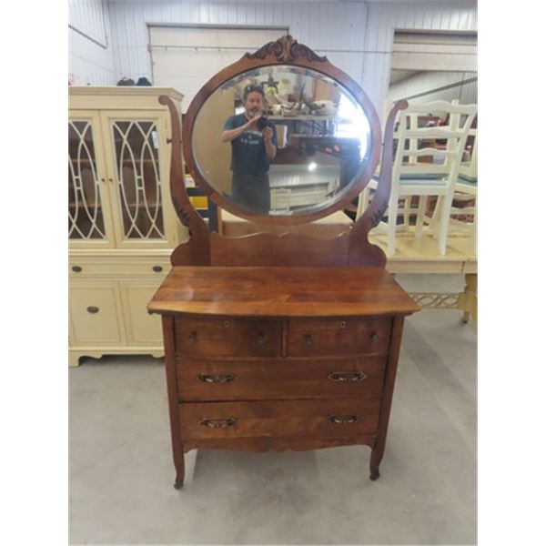 Dresser + Swing Mirror 34" x 38" x 20" + Mirror 36" x 36"