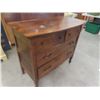 Image 3 : Dresser + Swing Mirror 34" x 38" x 20" + Mirror 36" x 36"